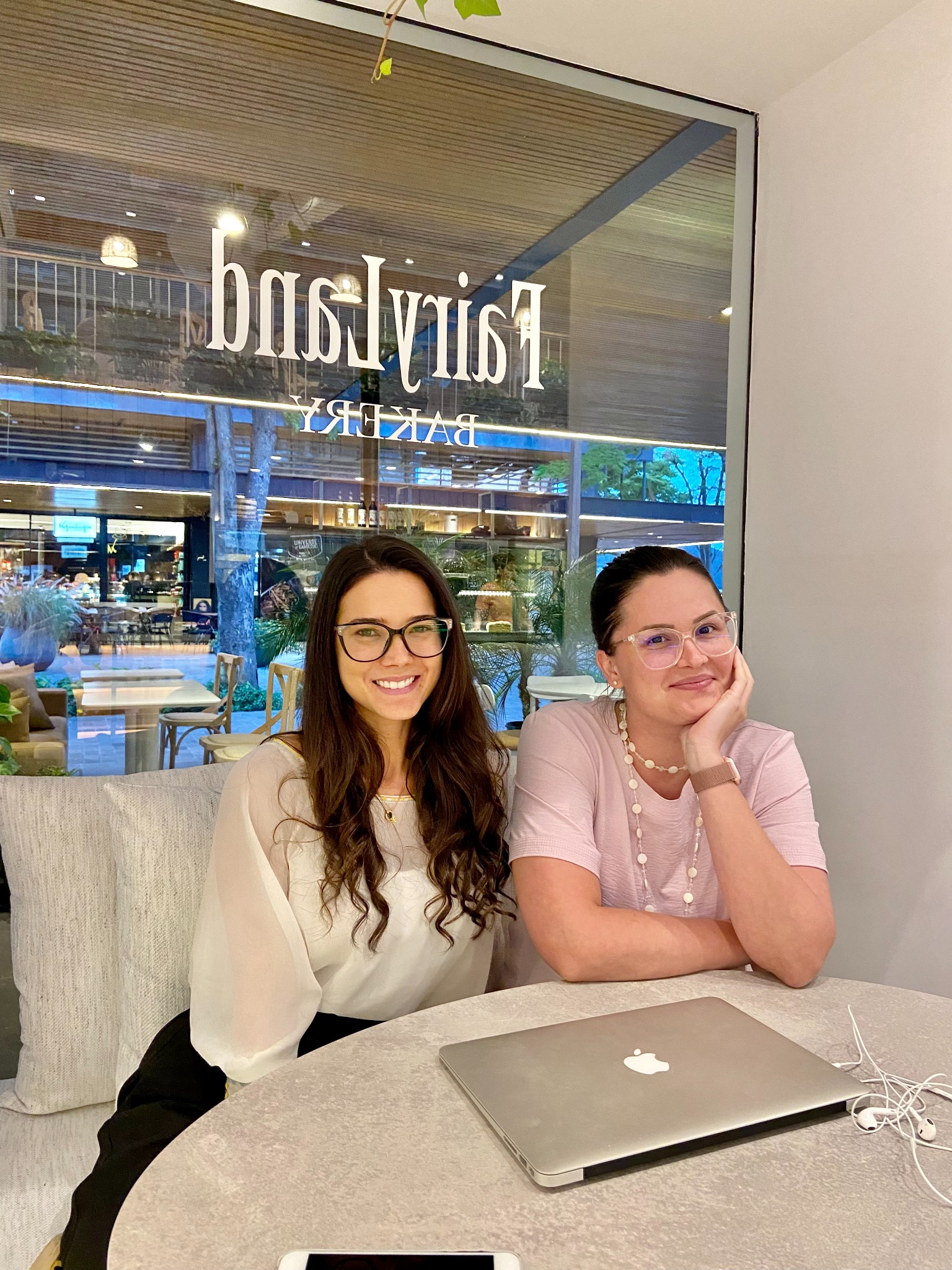 Danielle Silva e Mel Dias